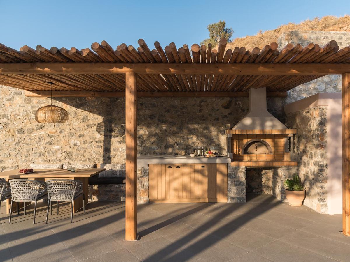 Isla Beach House, A Timeless Retreat, By Thinkvilla Дамнони Екстериор снимка