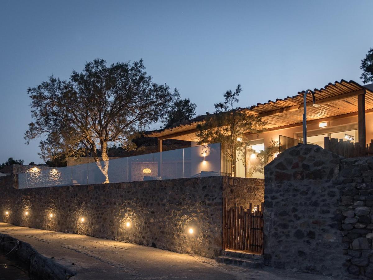 Isla Beach House, A Timeless Retreat, By Thinkvilla Дамнони Екстериор снимка