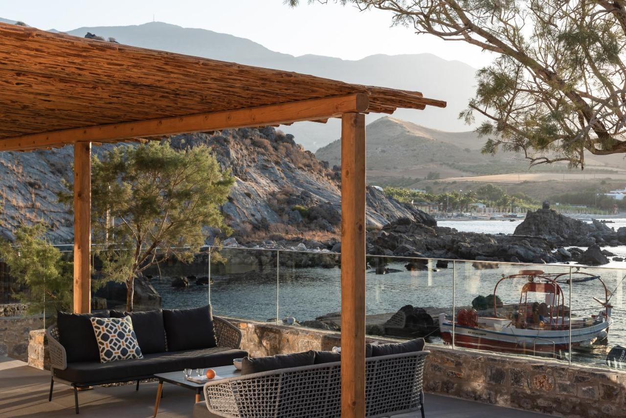 Isla Beach House, A Timeless Retreat, By Thinkvilla Дамнони Екстериор снимка