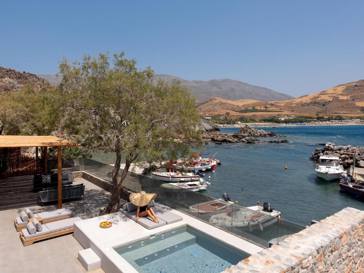 Isla Beach House, A Timeless Retreat, By Thinkvilla Дамнони Екстериор снимка